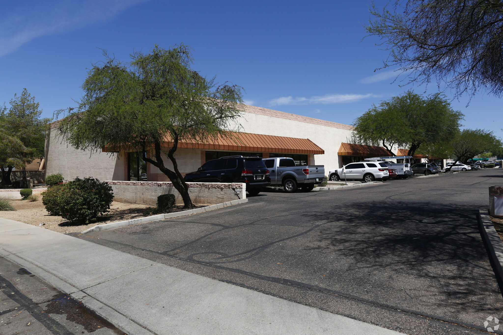 2202 W Lone Cactus Dr, Phoenix, AZ for Rent