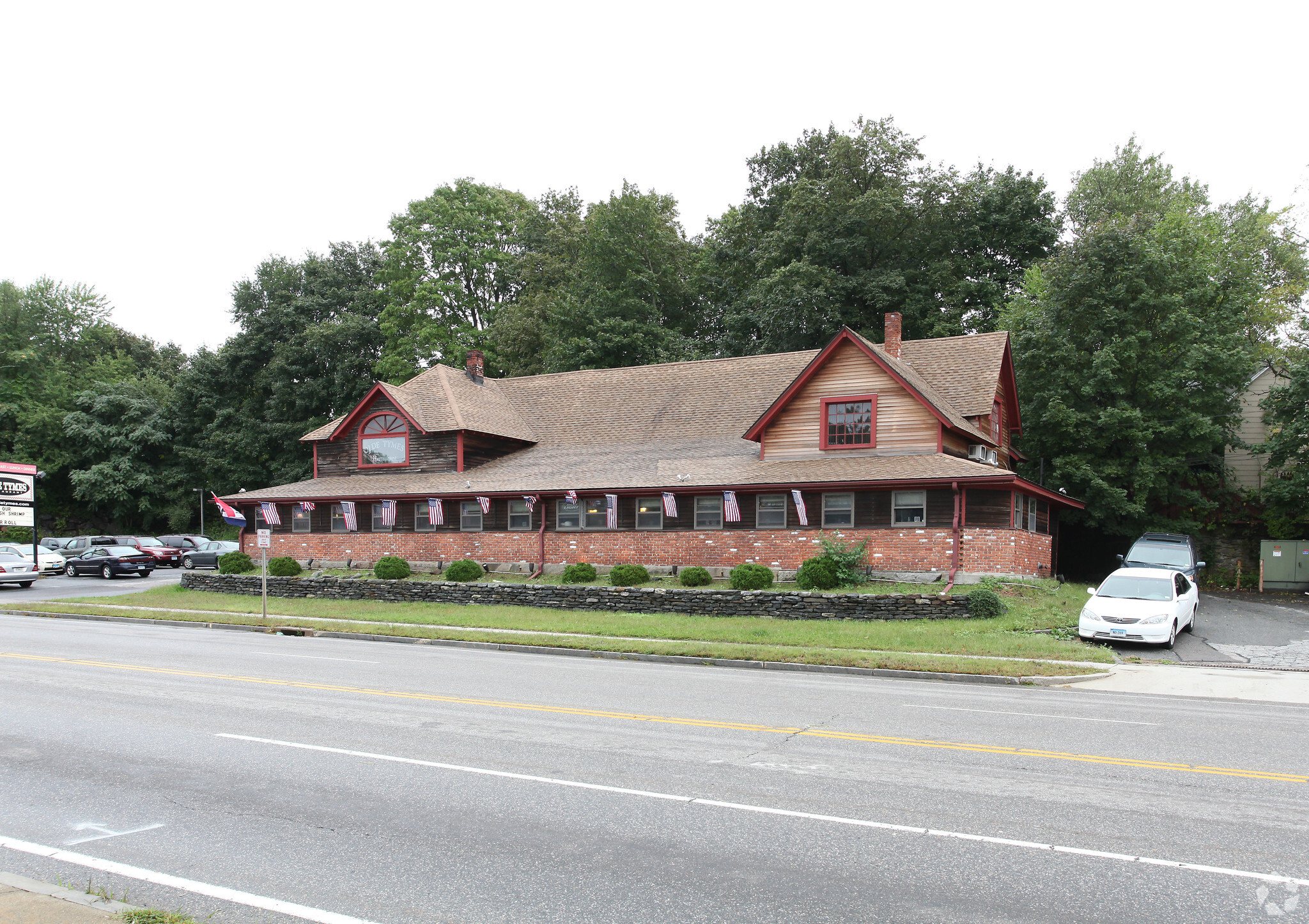 336 W Main St, Norwich, CT for Sale