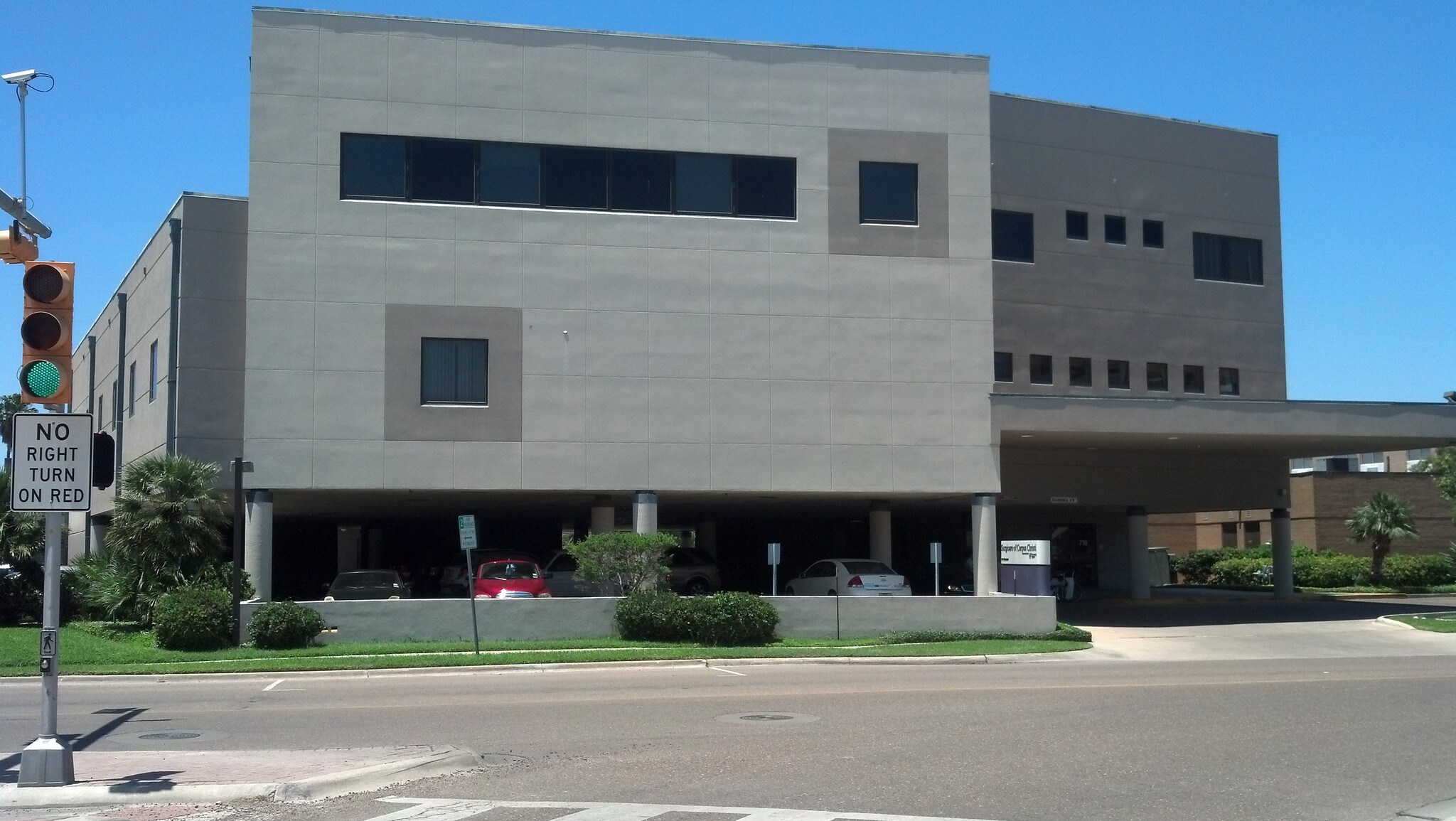 718 Elizabeth St, Corpus Christi, TX for Rent