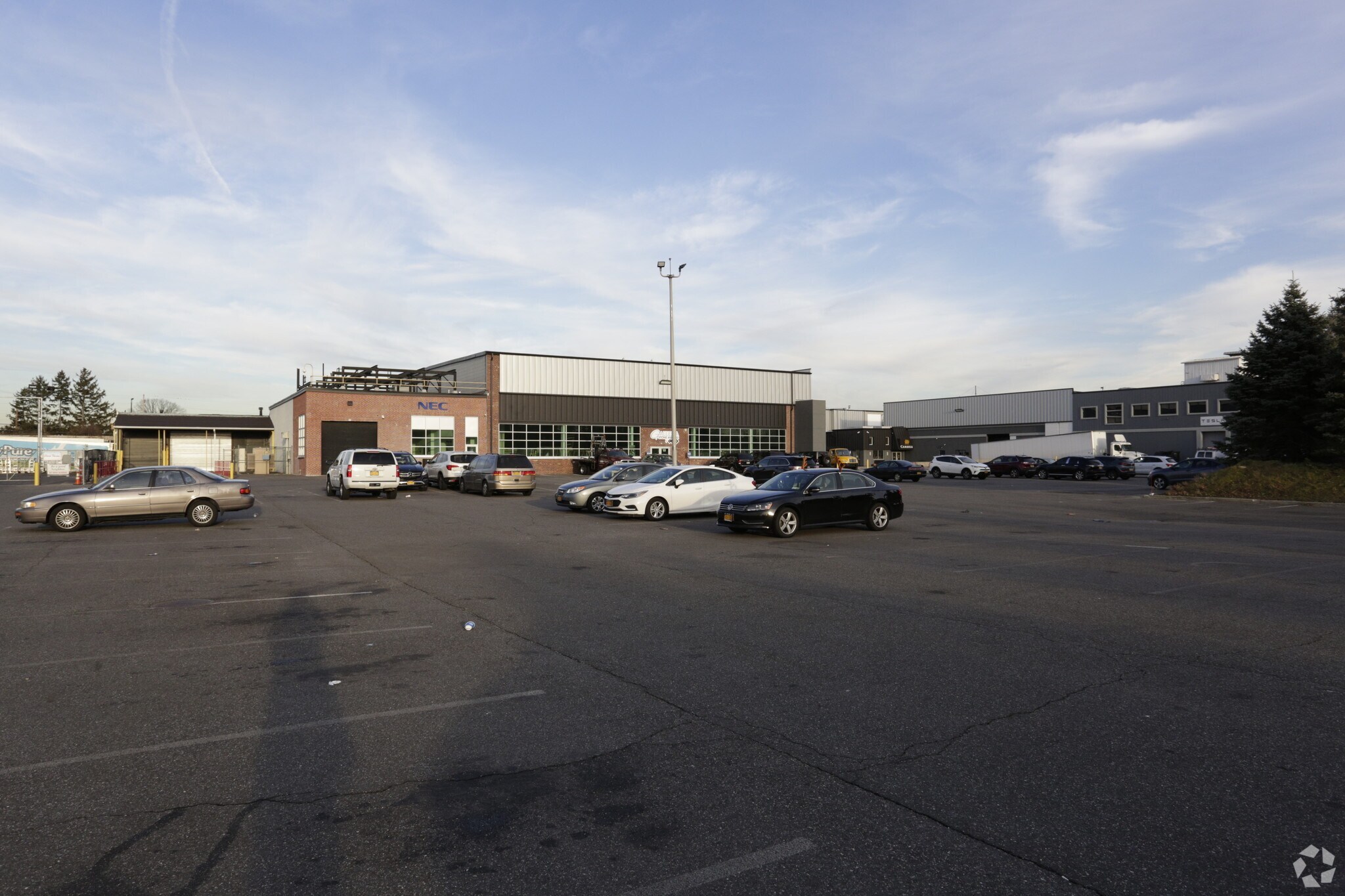 15 Grumman Rd W Bethpage, NY 11714 Office Property for Lease on