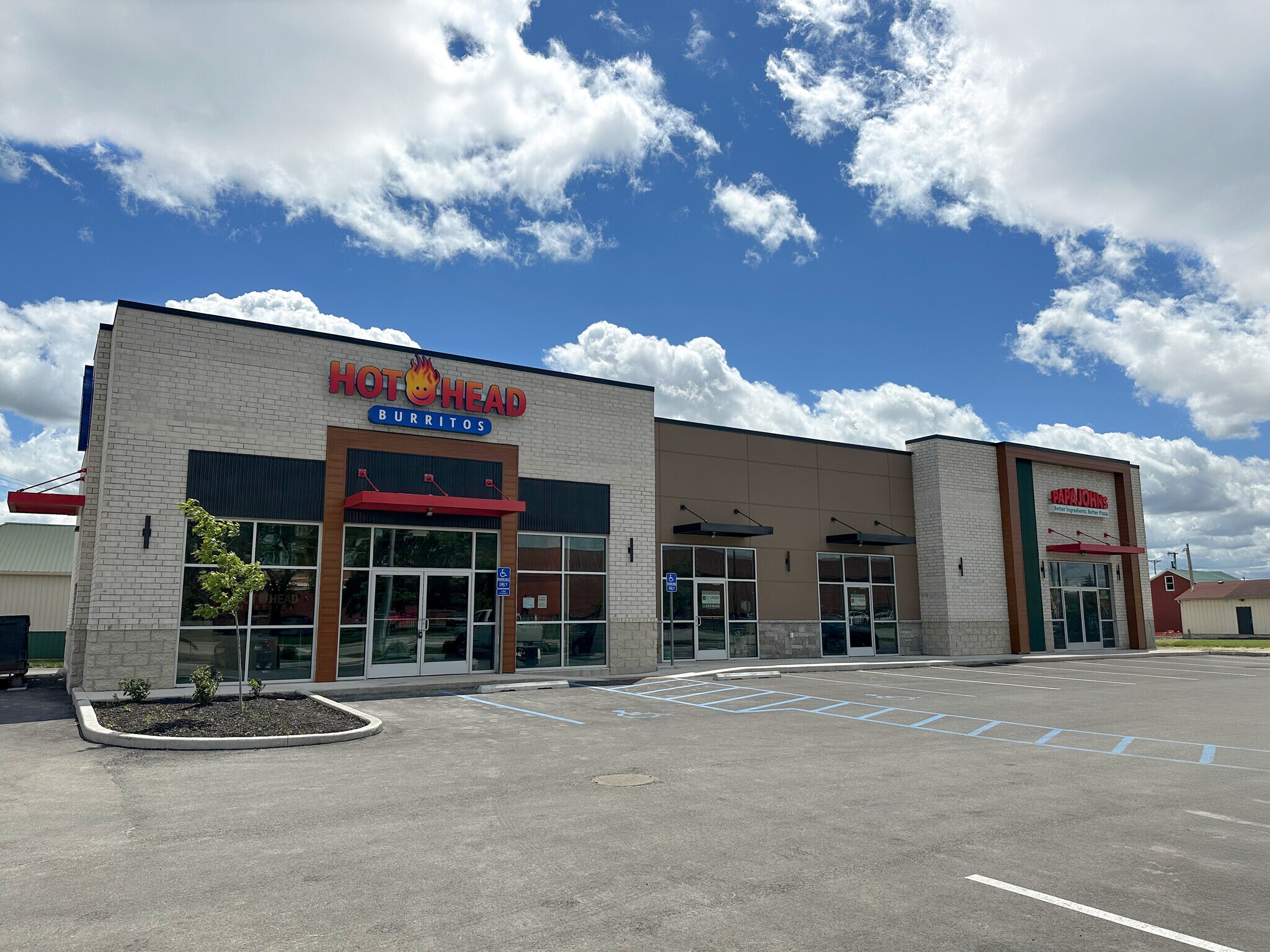 523 W 7th St, Auburn, IN for Rent