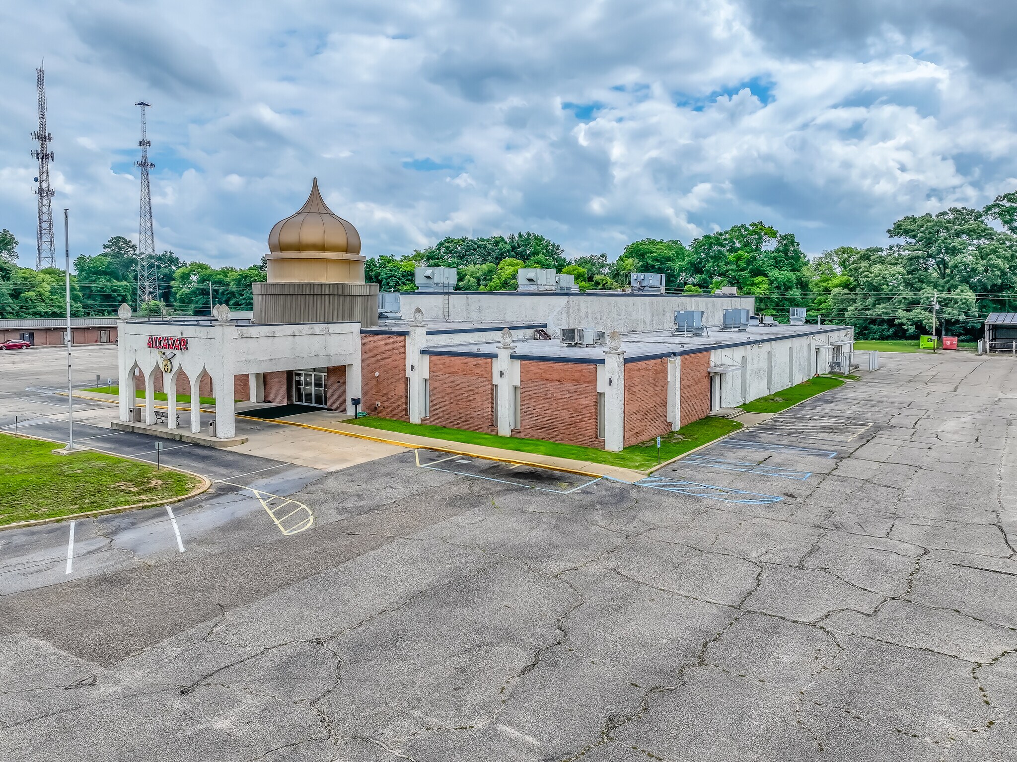 555 Eastern Blvd, Montgomery, AL for Sale