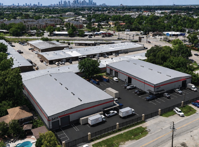 2820 Broad St, Houston, TX for Rent
