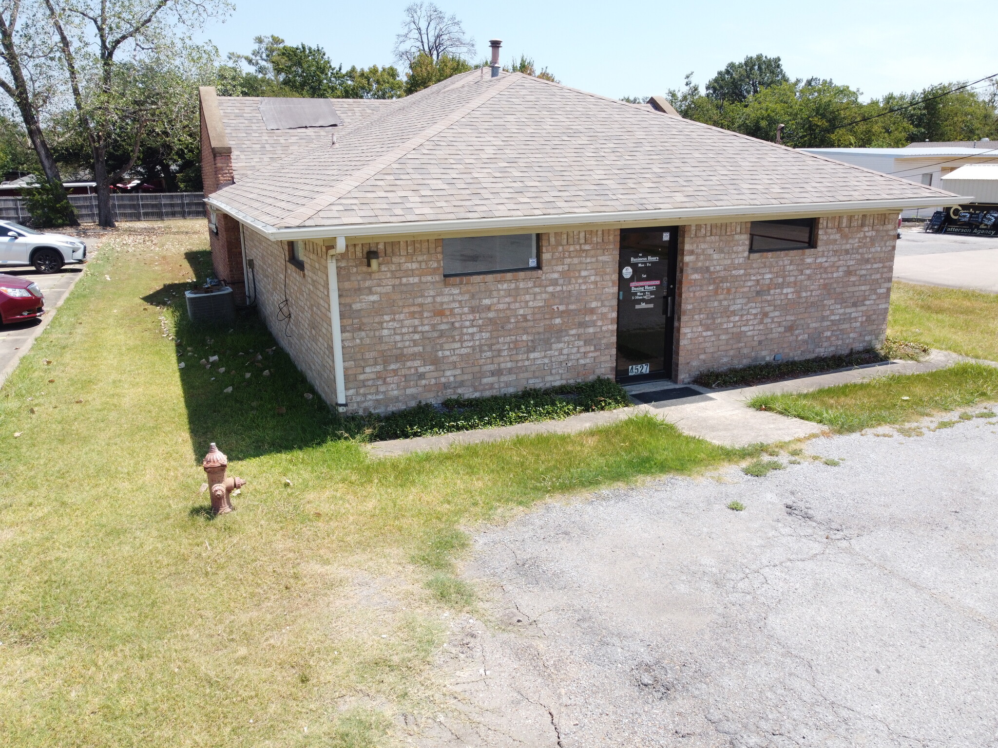 4527 Stonewall St, Greenville, TX for Sale