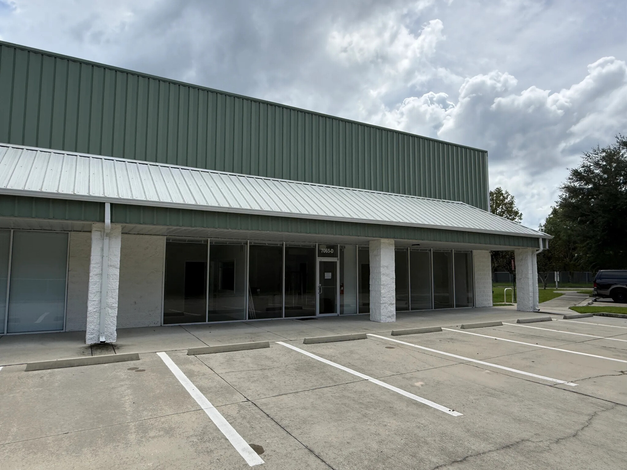 7065 NW 22nd St, Gainesville, FL for Rent
