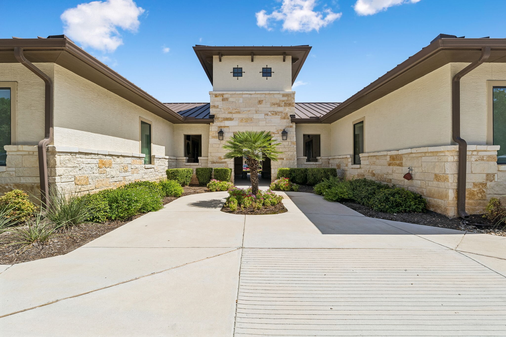 4358 Lockhill Selma Rd, Shavano Park, TX for Rent