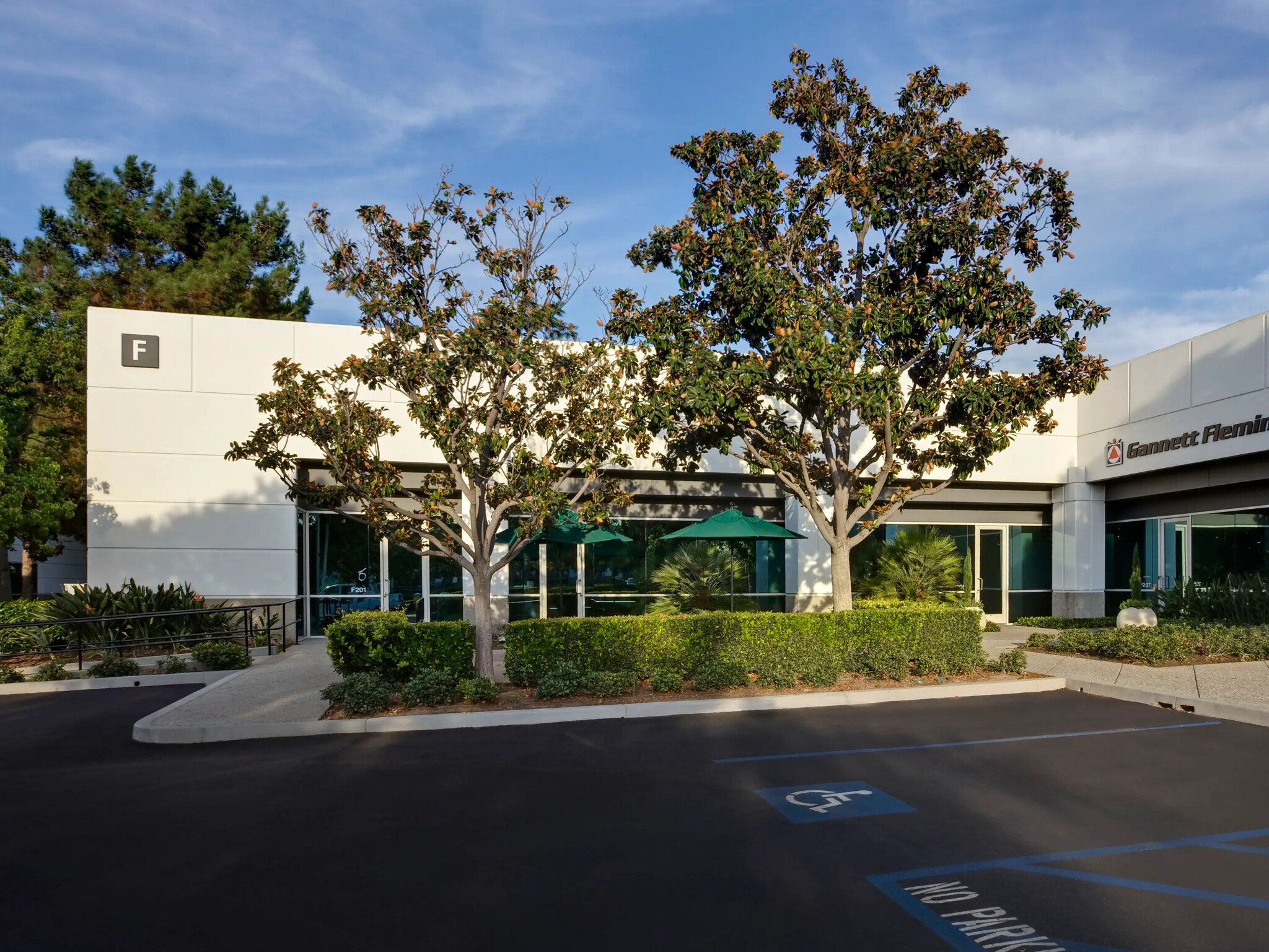 1 Technology Dr, Irvine, CA for Rent