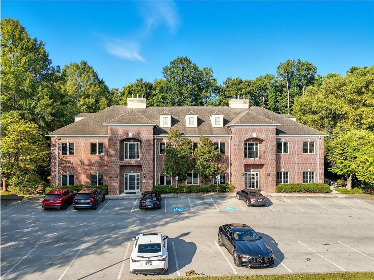 6223 Highland Place Way, Knoxville, TN for Rent