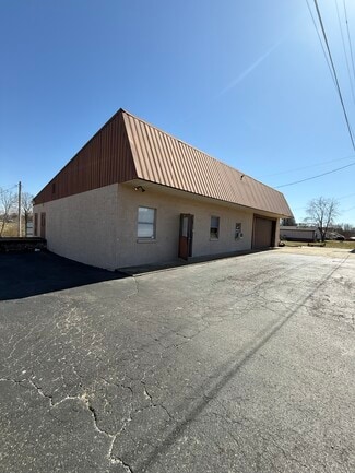 Lafayette, TN Industrial - 704 Bennett St