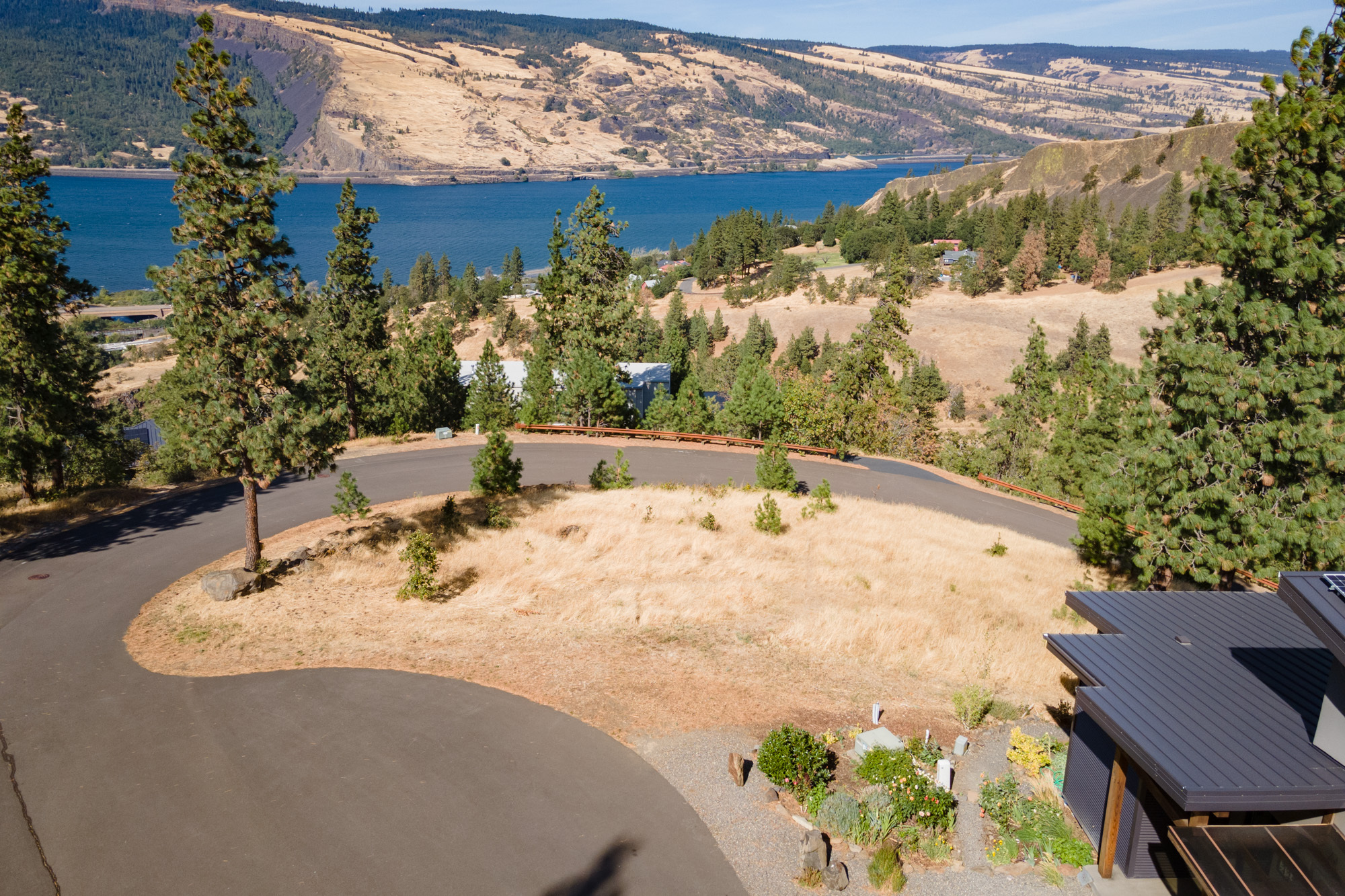 371 Ponderosa Place, Mosier, OR for Sale