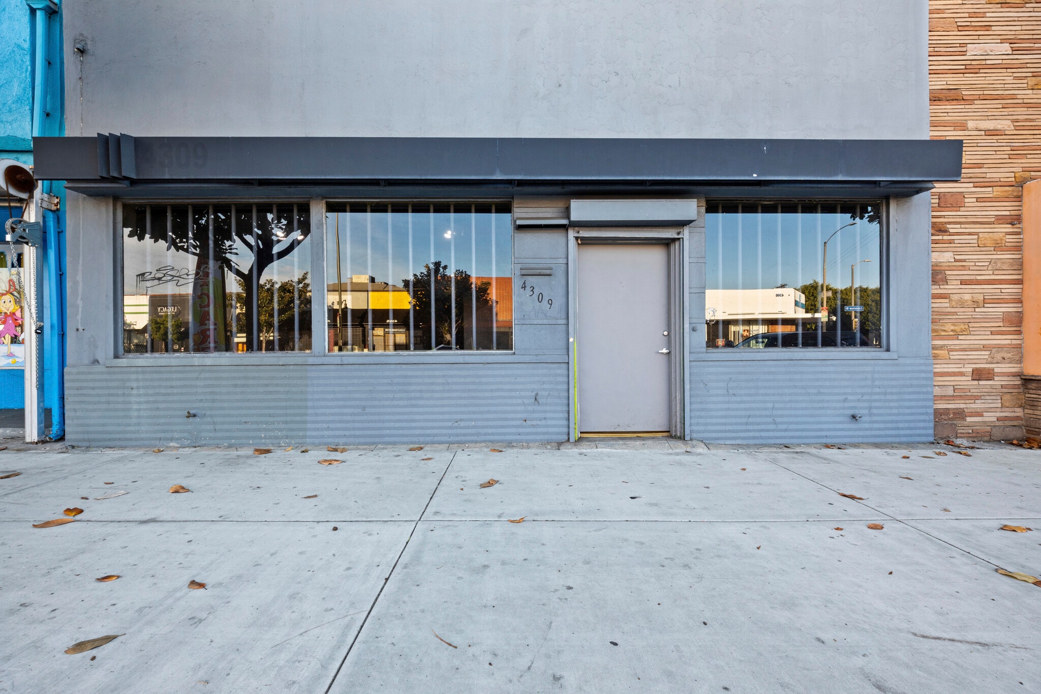 4309 Crenshaw Blvd, Los Angeles, CA for Rent