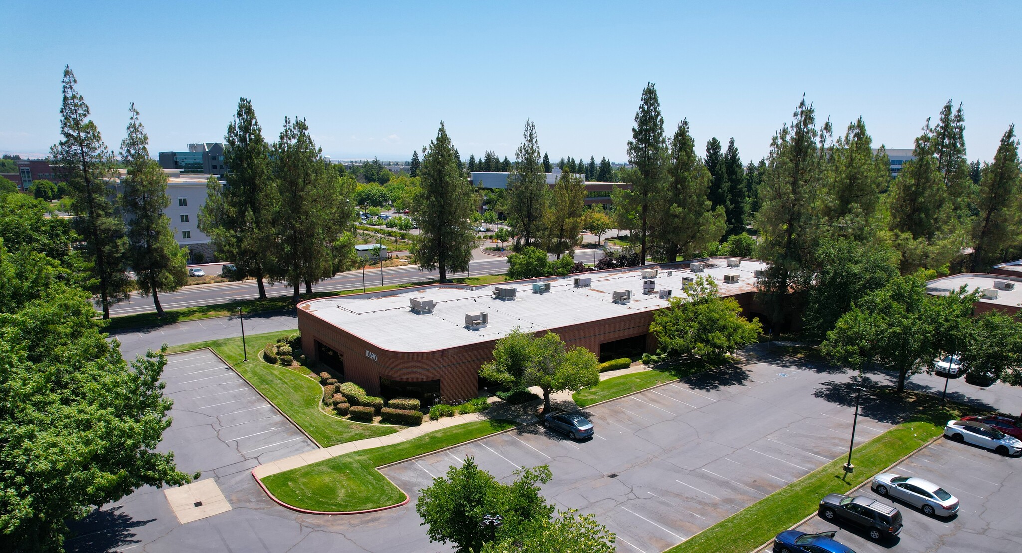 10690 White Rock Rd, Rancho Cordova, CA for Rent