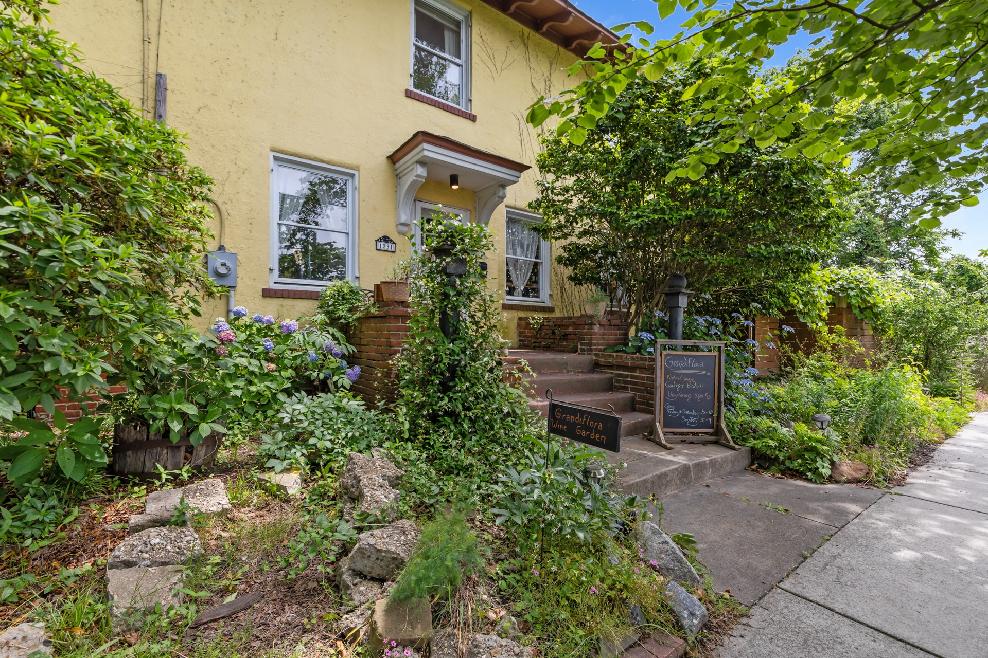 1231 Boissevain Ave, Norfolk, VA for Sale