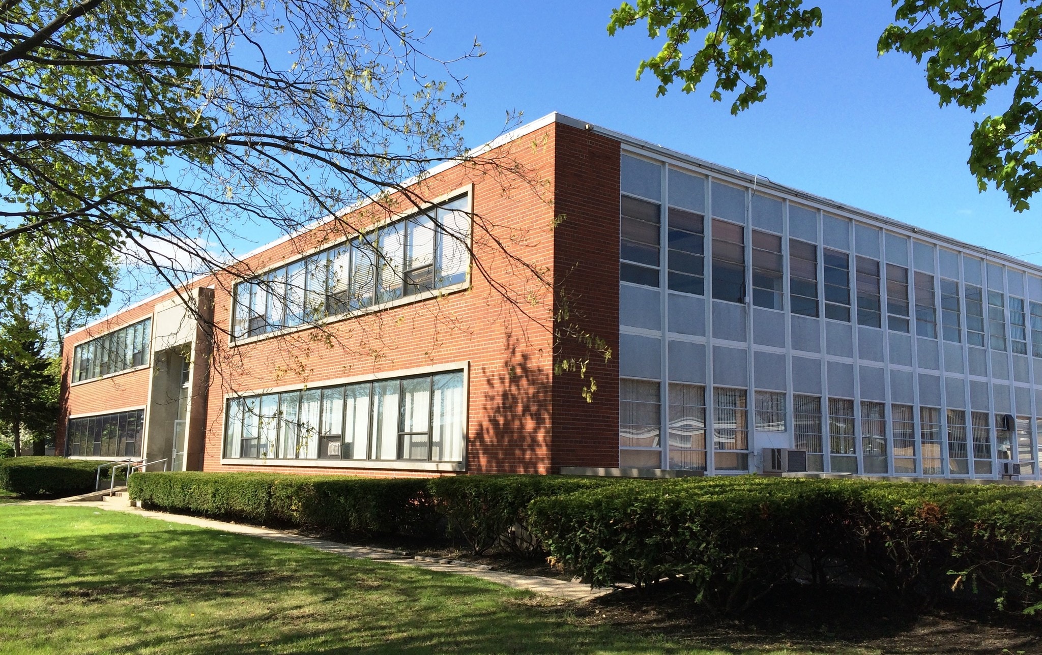 7300 N Cicero Ave, Lincolnwood, IL for Rent