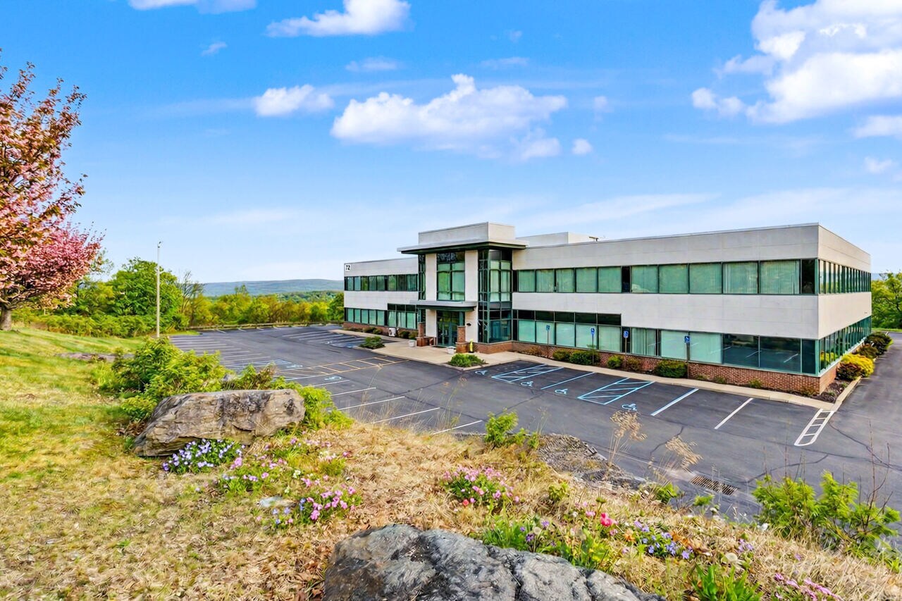 72 Glenmaura National Blvd, Moosic, PA for Rent