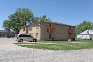 Topeka, KS Apartments - 2031 NW Logan St Topeka, KS Apartments - 2031 NW Logan St