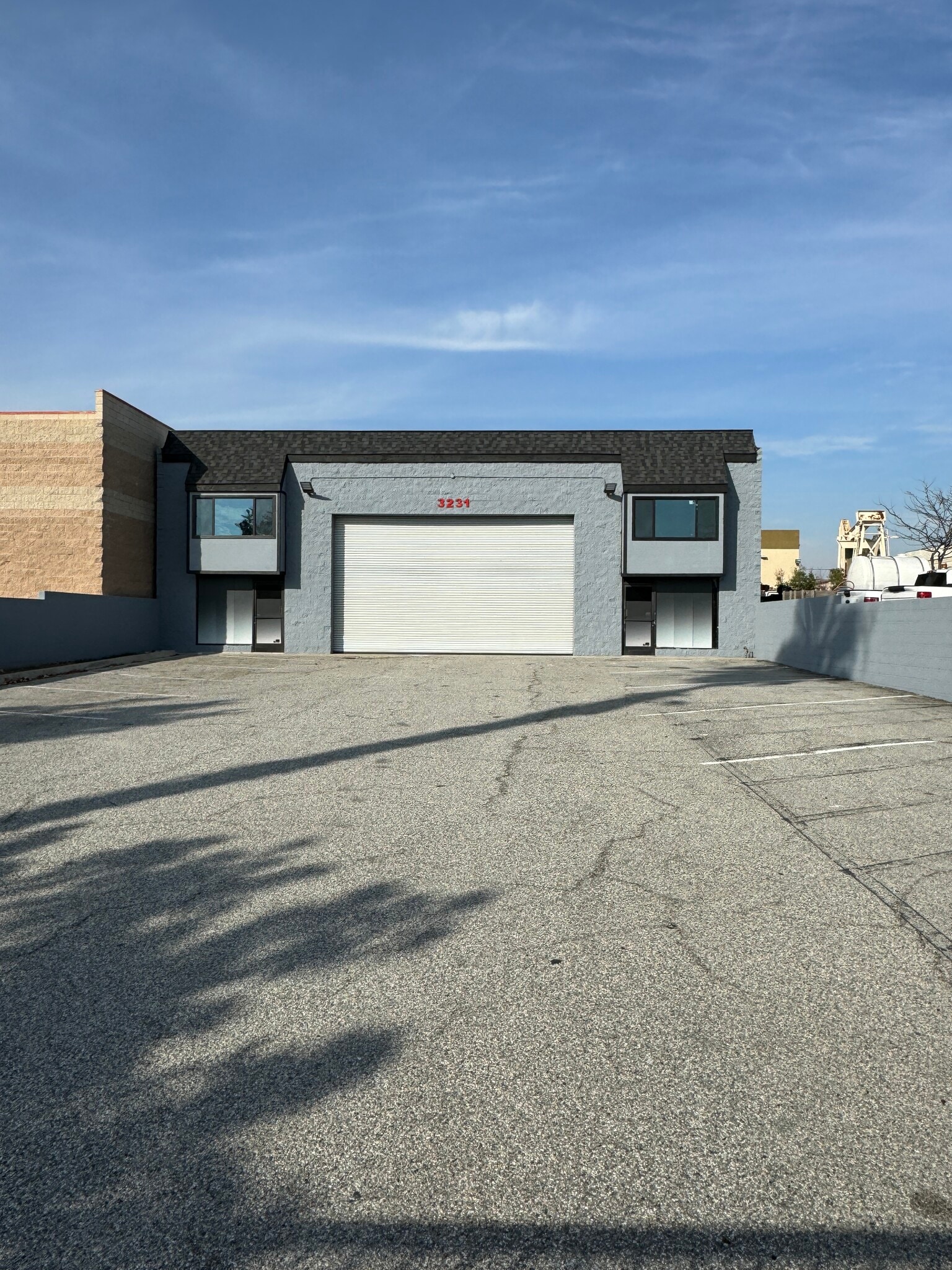 3231 E 19th St, Signal Hill, CA for Rent