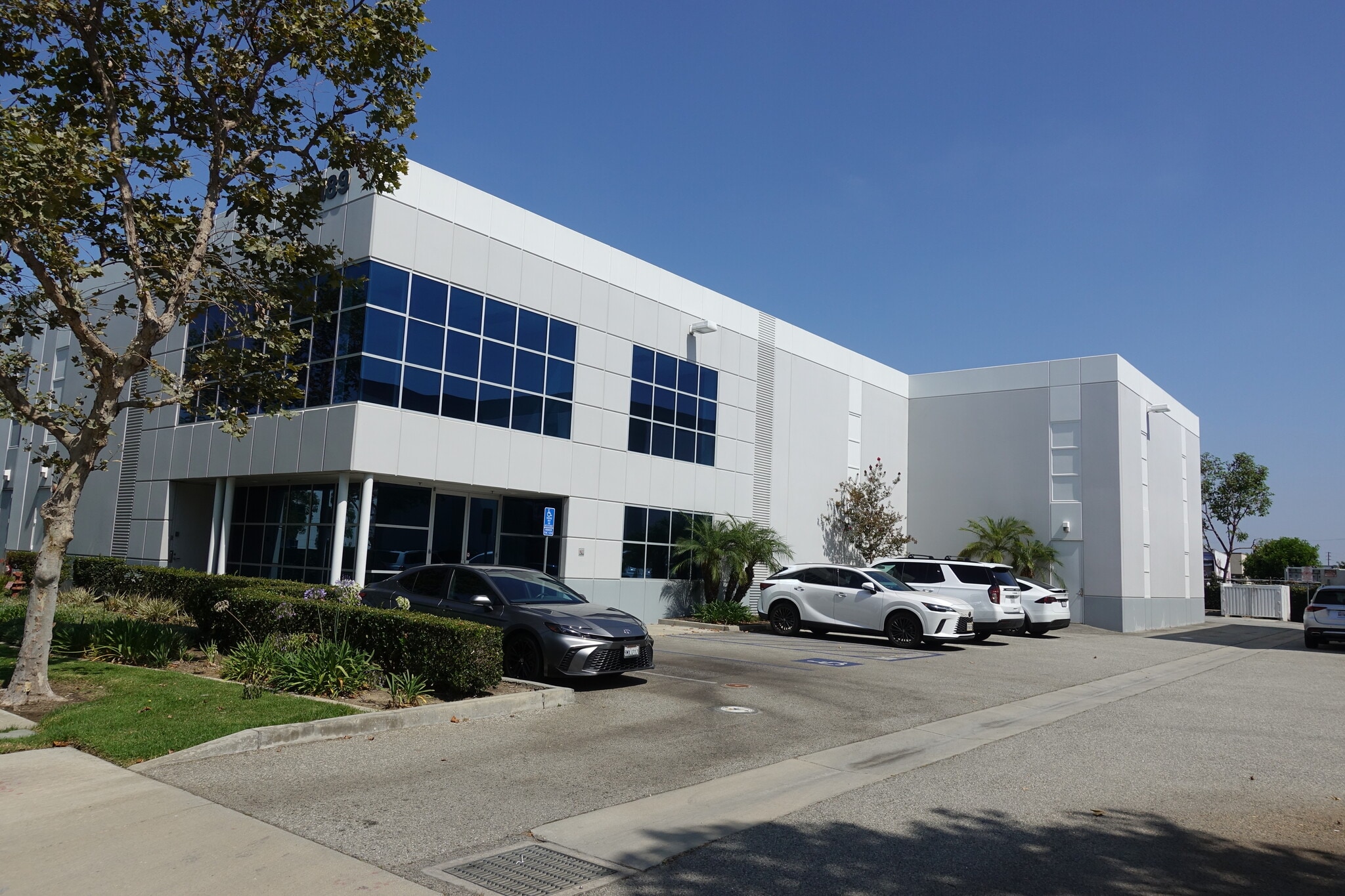 13189 Flores St, Santa Fe Springs, CA for Sale