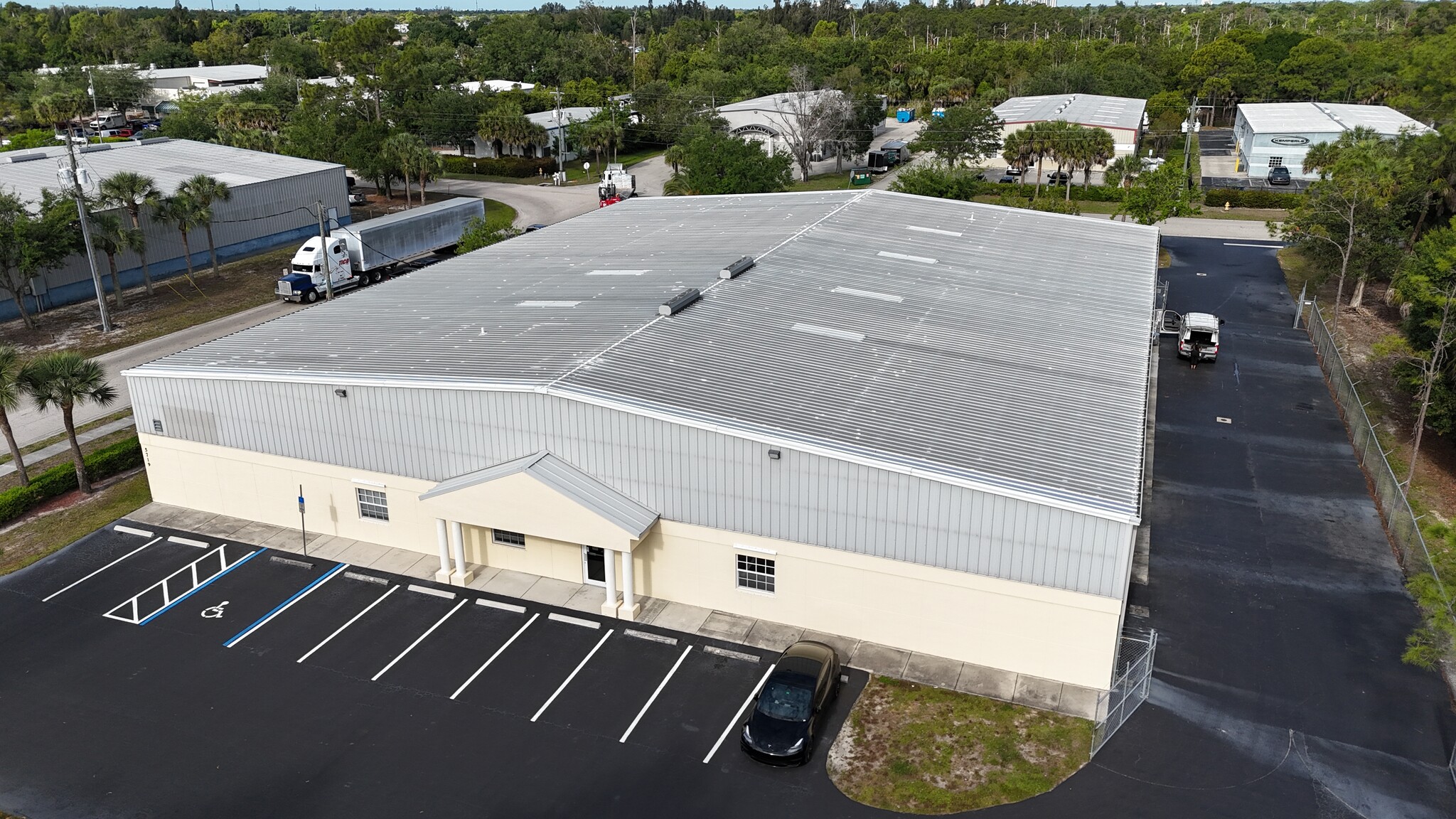 5719 Zip Dr, Fort Myers, FL for Rent