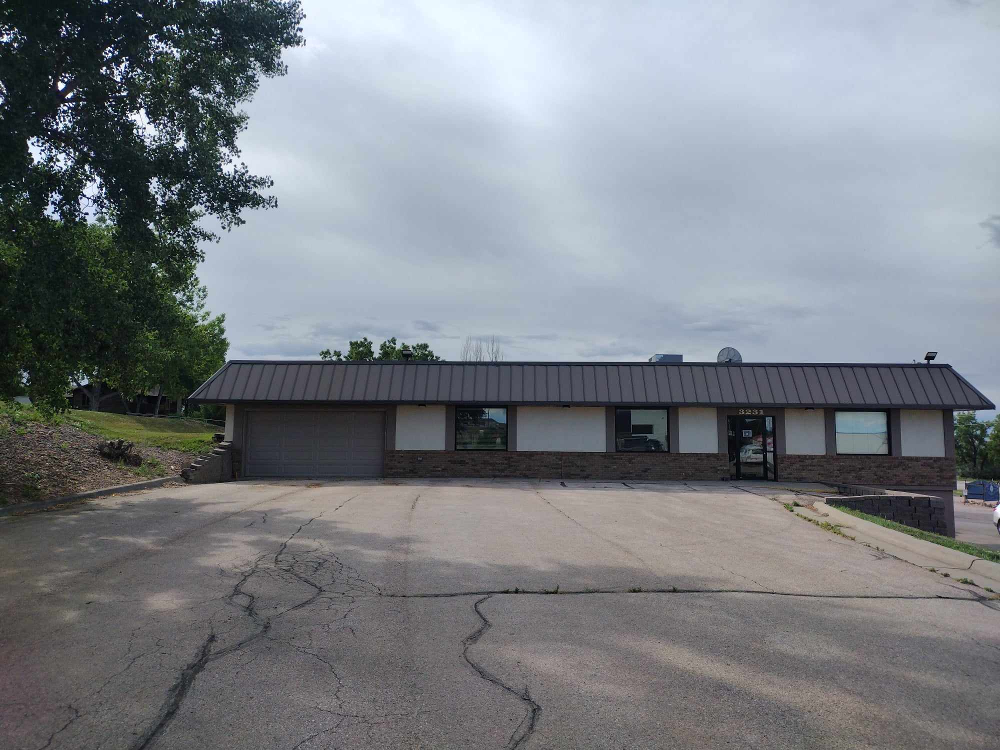 3231 Teewinot Dr, Rapid City, SD for Rent