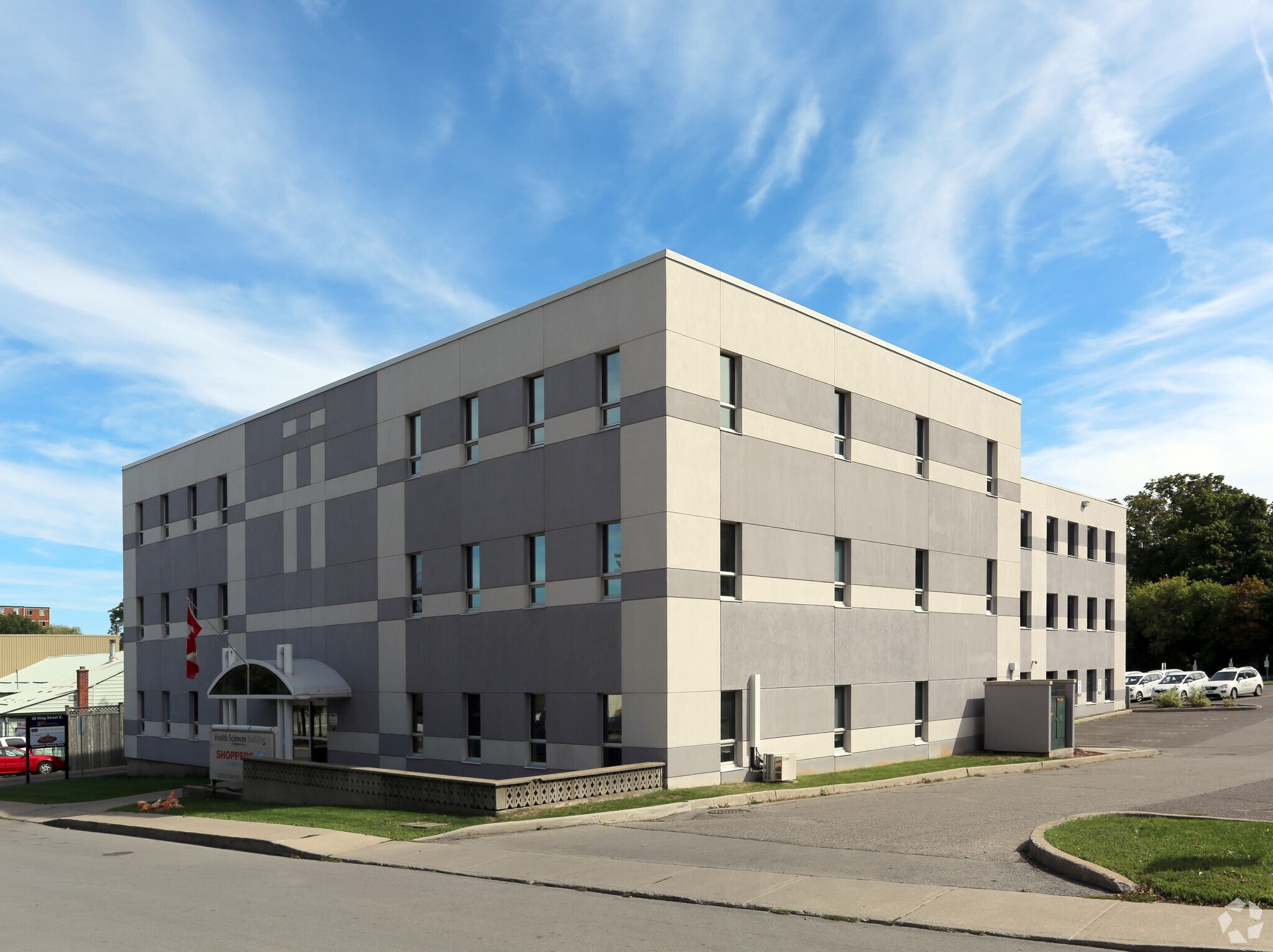 15 Mountain Ave S, Hamilton, ON for Rent