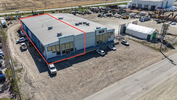 609B Mccool Street, Crossfield, Crossfield, AB for Rent