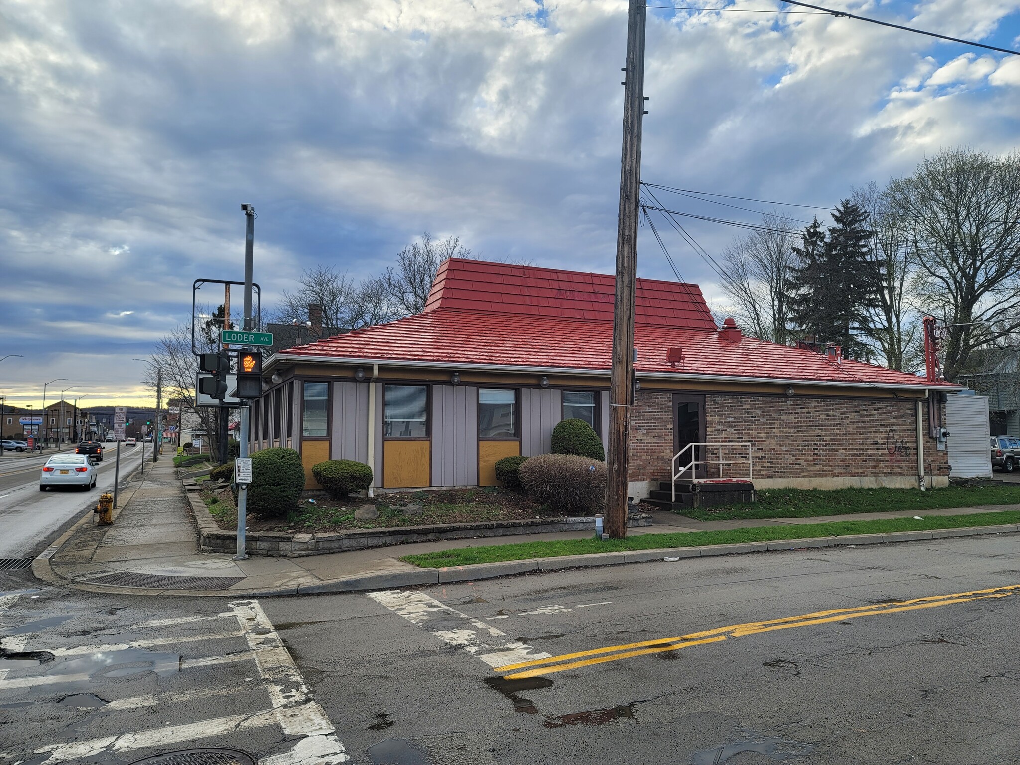 207 E Main St, Endicott, NY for Sale