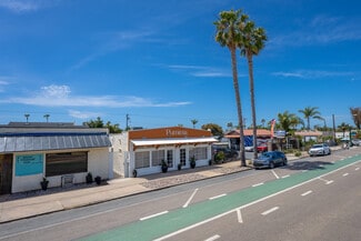 Encinitas, CA Storefront Retail/Office - 264 N Coast Highway 101