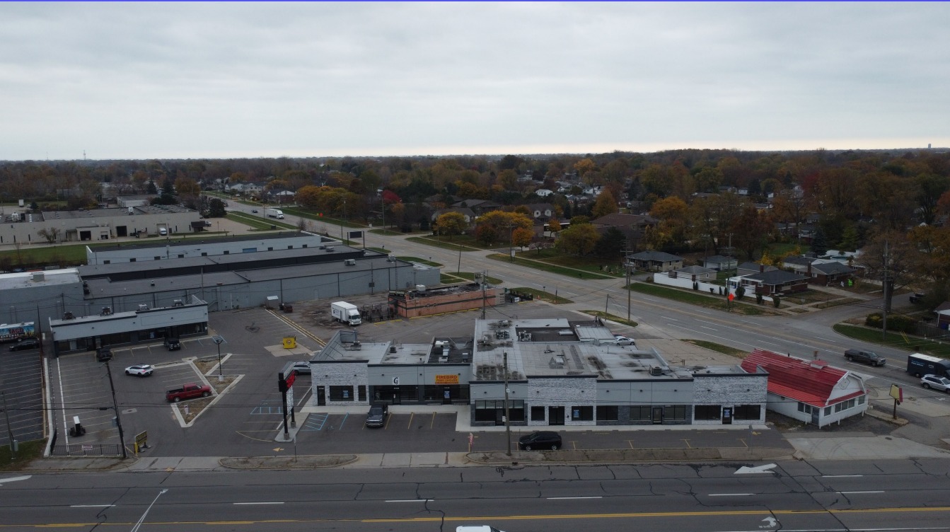 33080-33180 Groesbeck Hwy, Fraser, MI for Rent