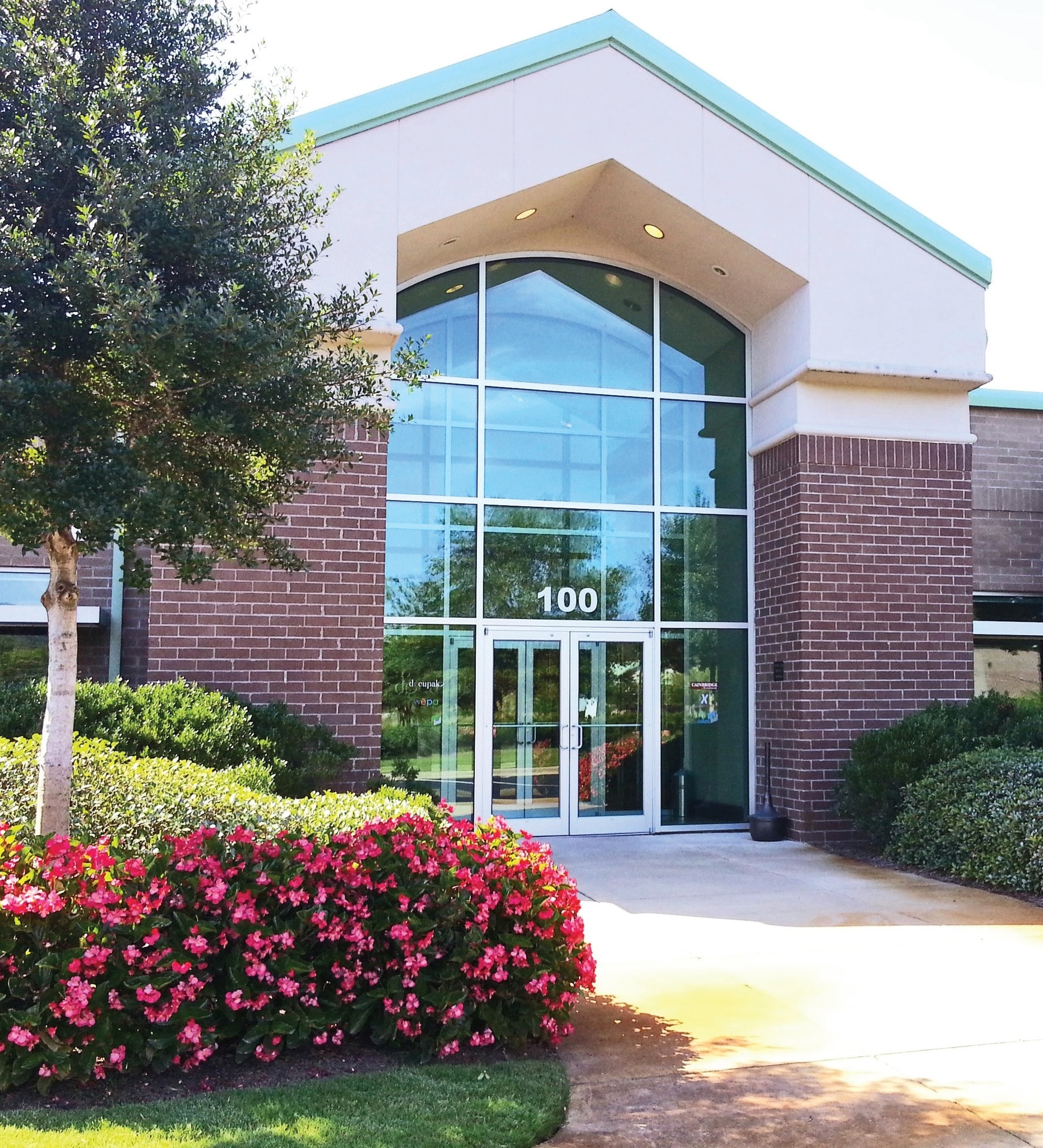 100 Gilbert Dr, Alabaster, AL for Rent