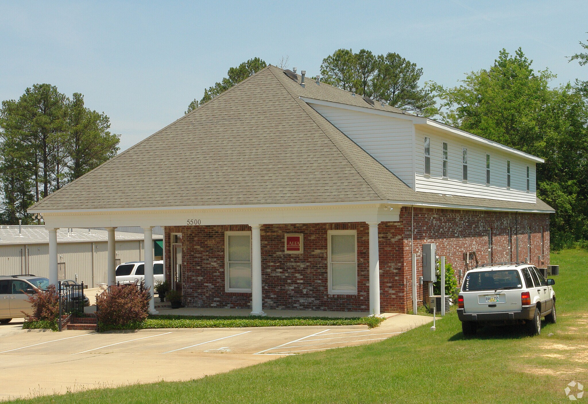 5500 Plaza Dr, Brandon, MS for Rent