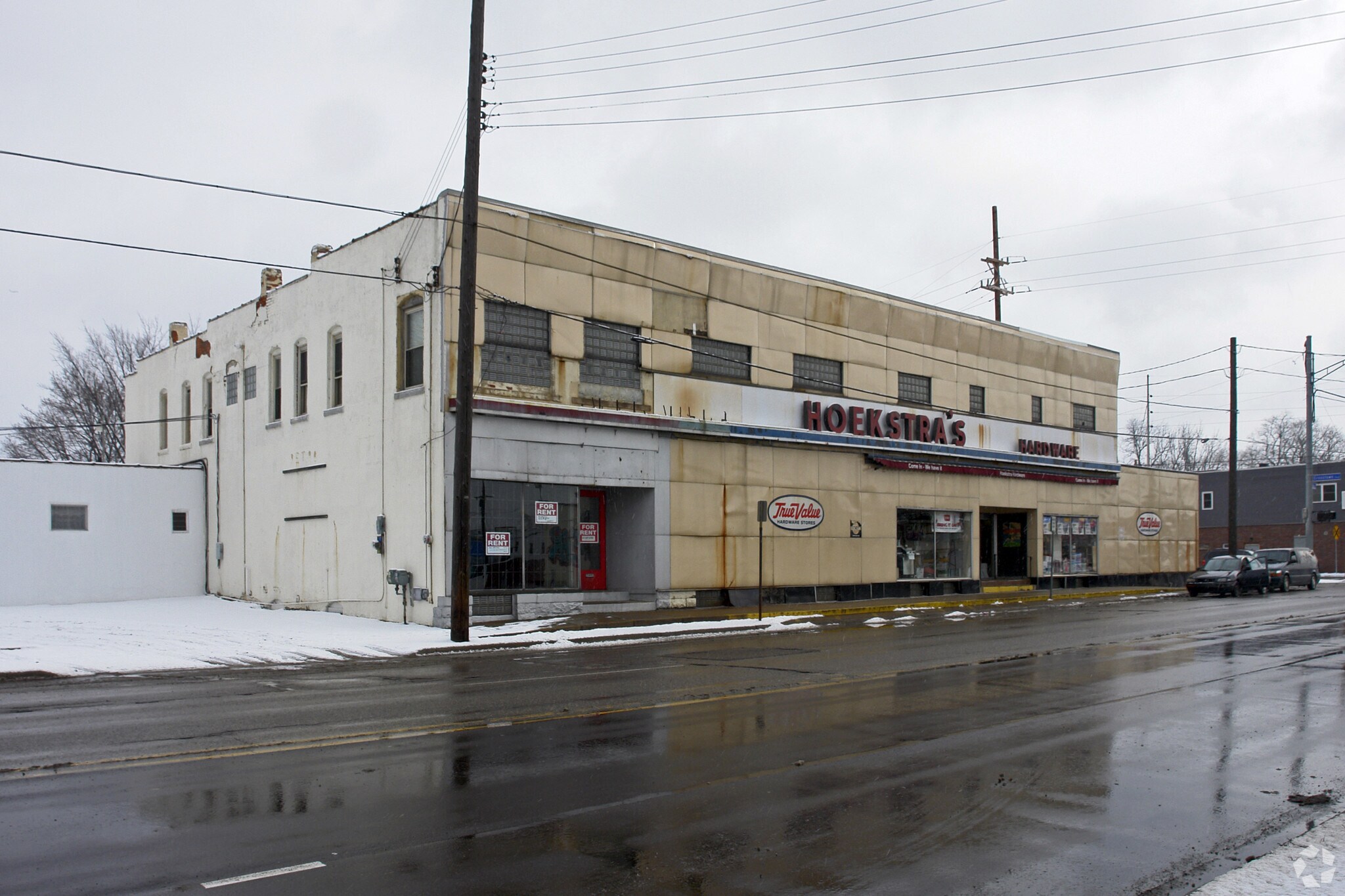 617 Portage St, Kalamazoo, MI for Rent
