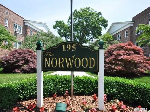 195 N Village Ave, Rockville Centre, NY for Sale