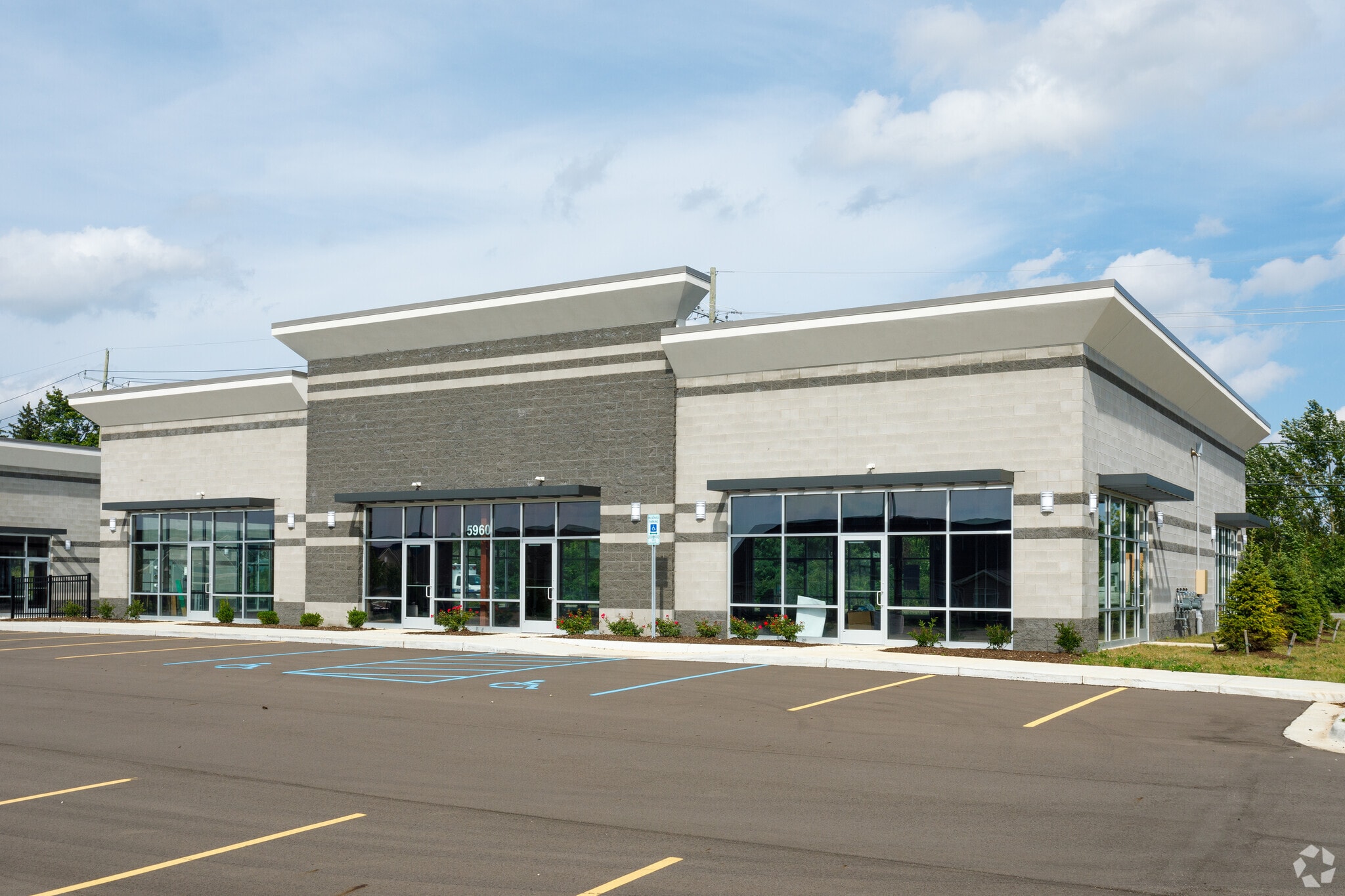 670 E Textile Rd, Ann Arbor, MI for Sale