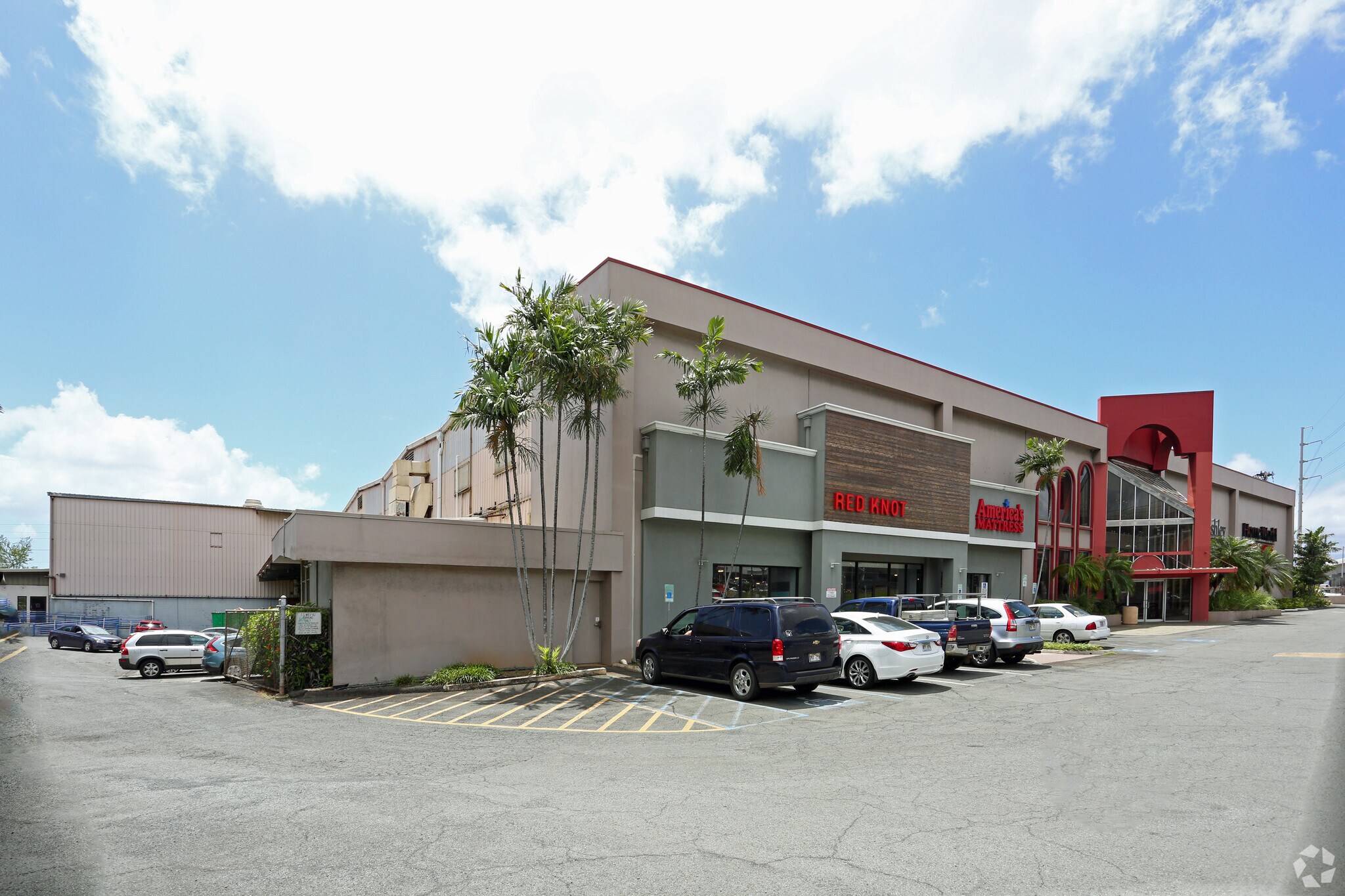 98-107 Kamehameha Hwy, Aiea, HI for Rent