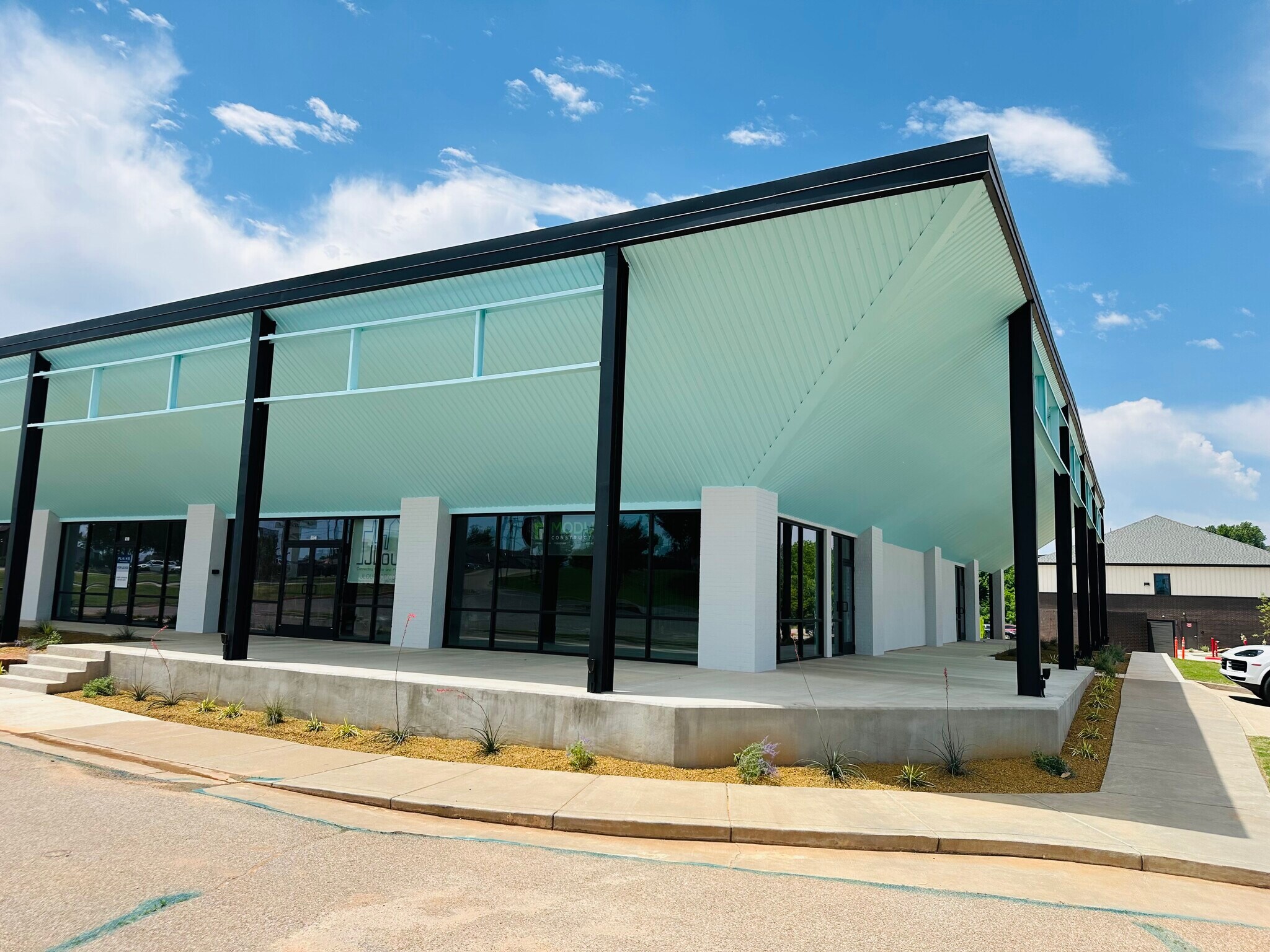 1909 S Douglas Blvd, Oklahoma City, OK for Rent