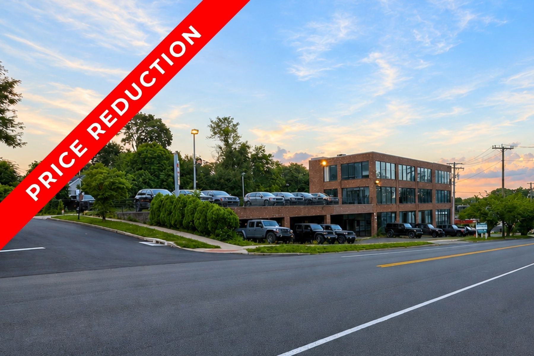 360 Tunxis Hill Rd, Fairfield, CT for Sale