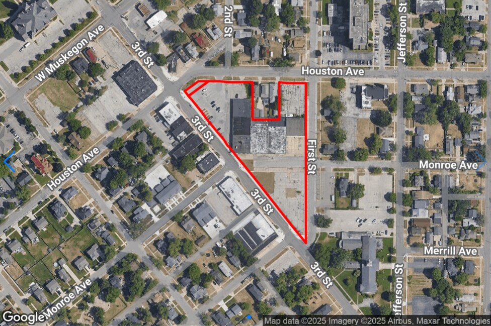 1144 3rd St, Muskegon, MI for Sale