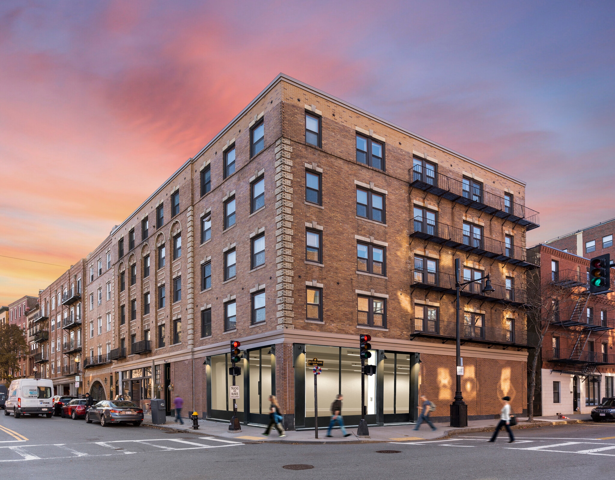 454-464 Hanover St, Boston, MA for Sale