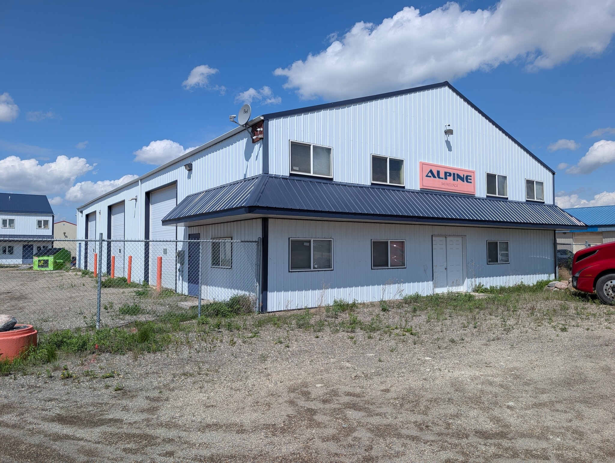 949 Redonda St, Winnipeg, MB for Rent