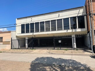 2616 W Mockingbird Ln & 2626 Fielder Ct