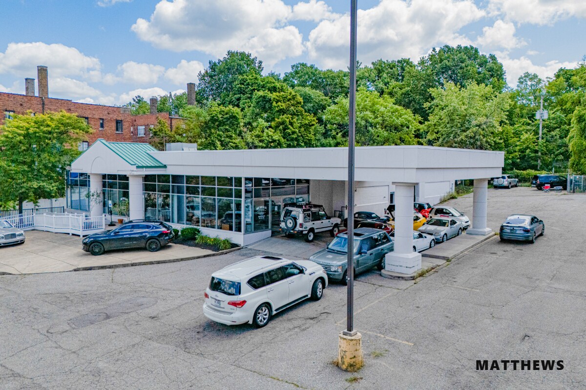 2888 Mayfield Rd, Cleveland, OH for Sale