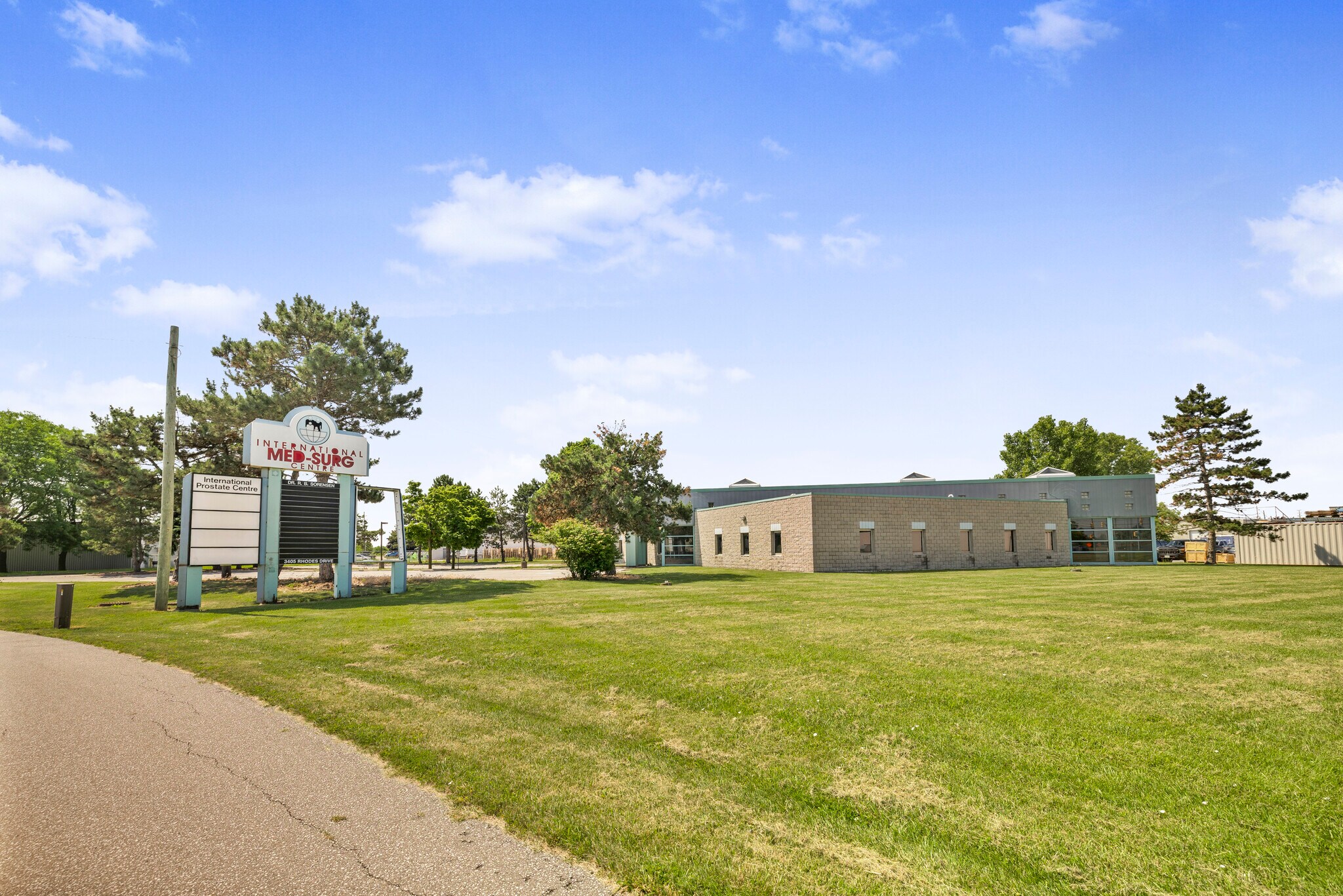 3405 Rhodes Dr, Windsor, ON for Rent