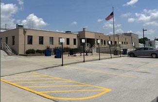 Momence, IL Refrigeration Cold Storage - 334 W North St