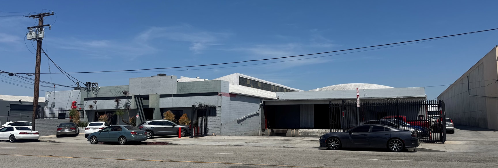 15902 S Main St, Los Angeles, CA for Rent