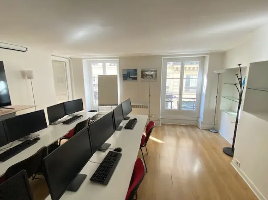 , Paris, PAR for Rent