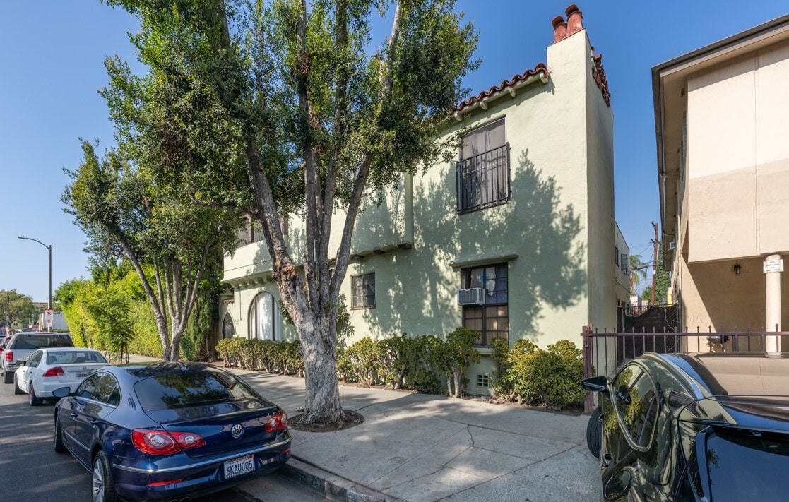 6027-6029 Barton Ave, Los Angeles, CA for Sale