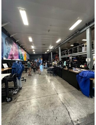 Los Angeles, CA Retail - 11318-11320 Santa Monica Blvd Los Angeles, CA Retail - 11318-11320 Santa Monica Blvd