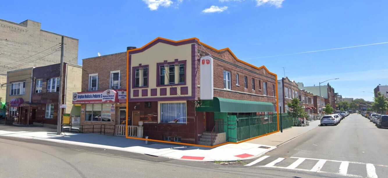 702 Banner Ave, Brooklyn, NY for Sale