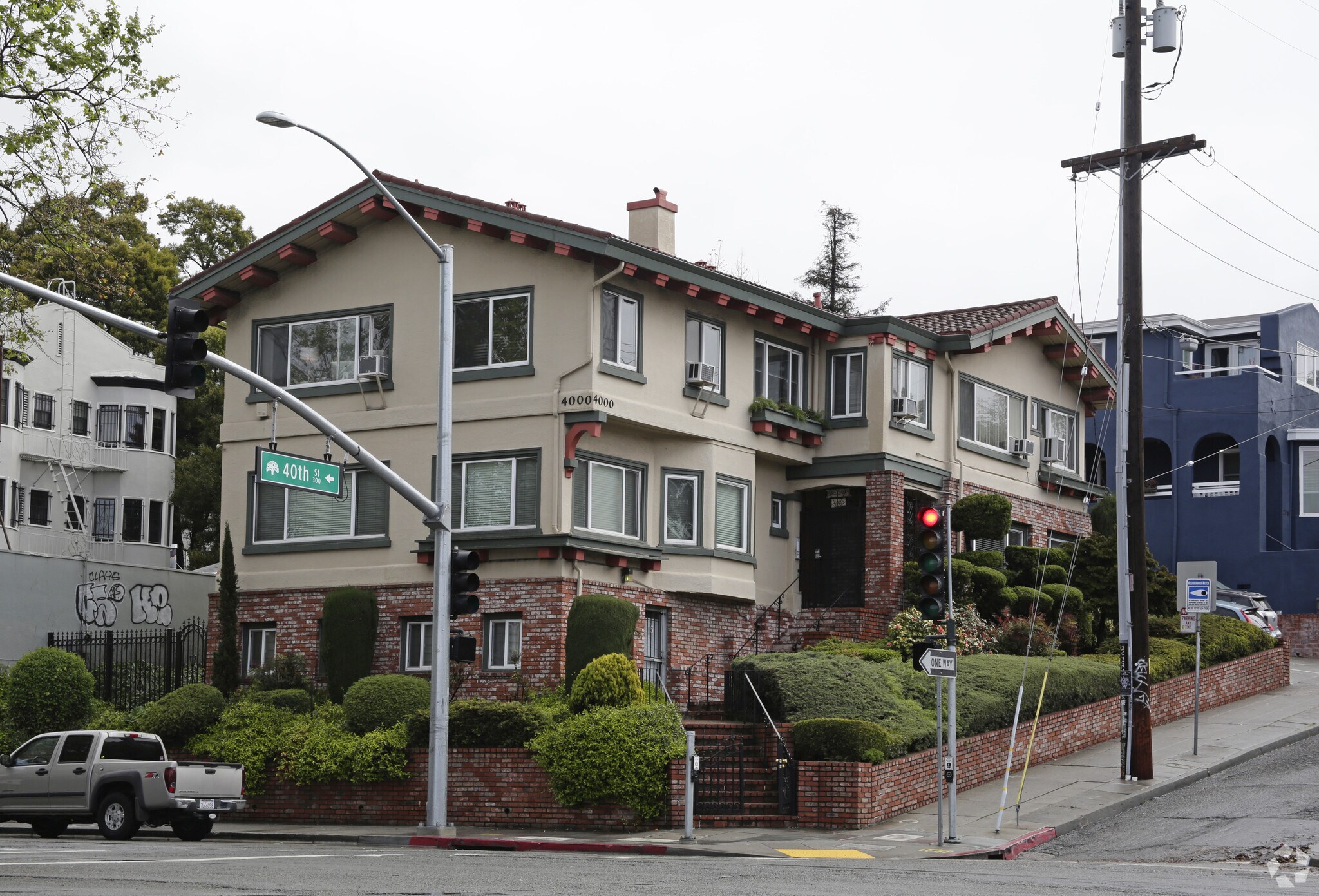 4000 Broadway, Oakland, CA for Rent